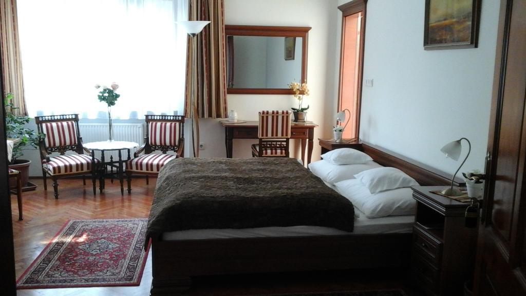 Villa Cecile Sopron Zewnętrze zdjęcie