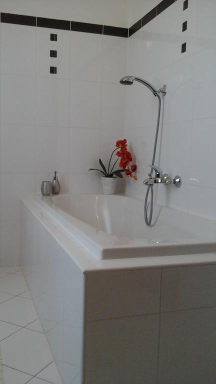 Villa Cecile Sopron Zewnętrze zdjęcie