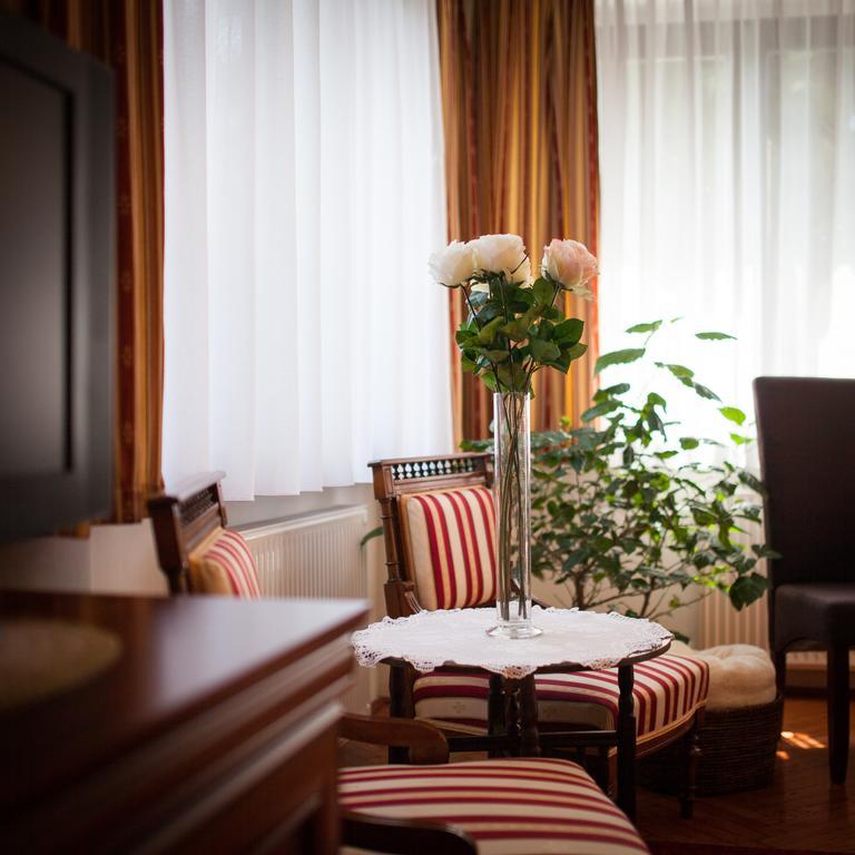 Villa Cecile Sopron Zewnętrze zdjęcie