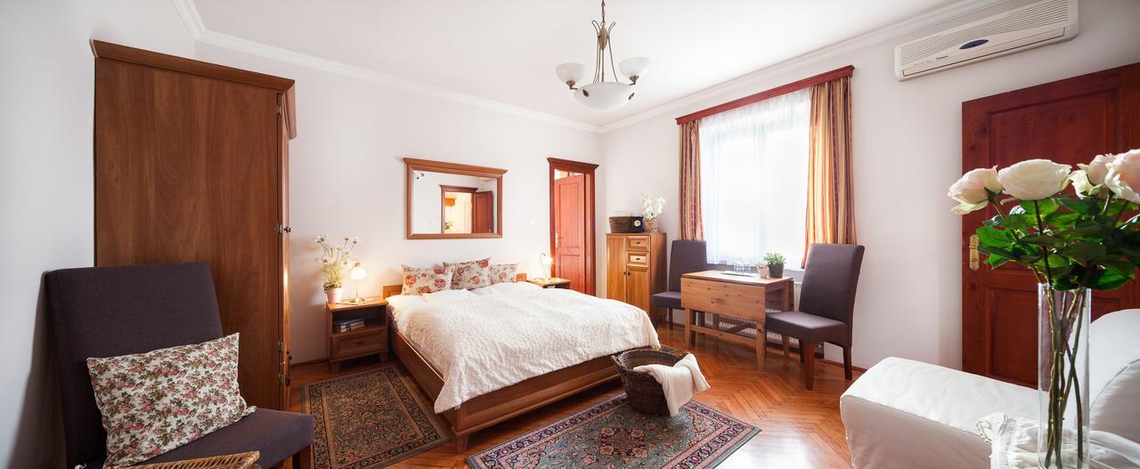 Villa Cecile Sopron Zewnętrze zdjęcie