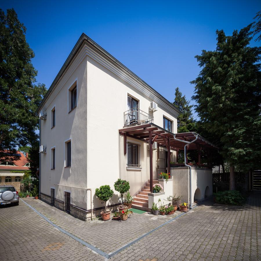 Villa Cecile Sopron Zewnętrze zdjęcie